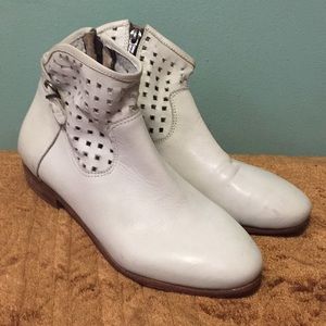 Catherine Malandrino  boots NWOB